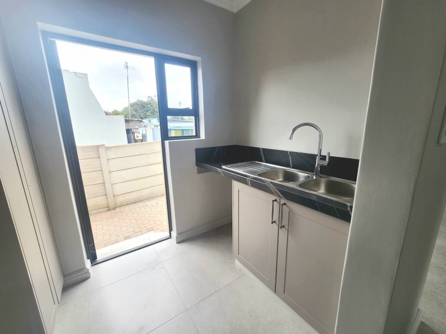 3 Bedroom Property for Sale in Hartenbos Central Western Cape